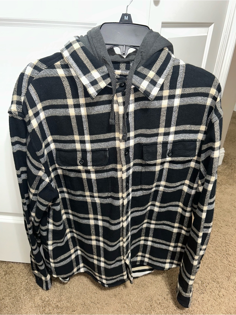 American Eagle Outfitters Black & Cream Plaid Hooded Shirt Jacket
